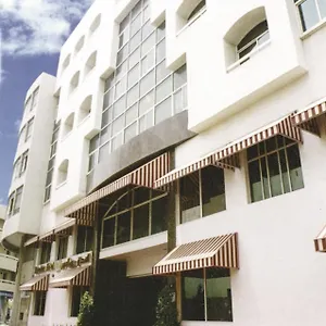 ** Hotel Royalton Emiratos Árabes Unidos